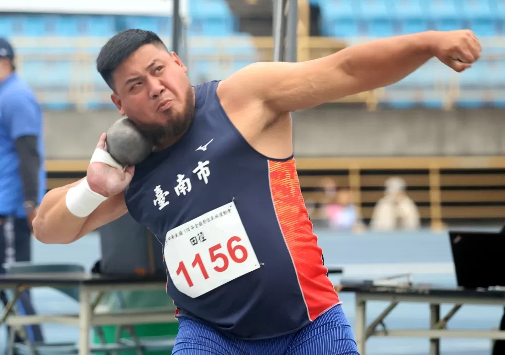 馬皓瑋鉛球四連霸。林嘉欣／攝影。