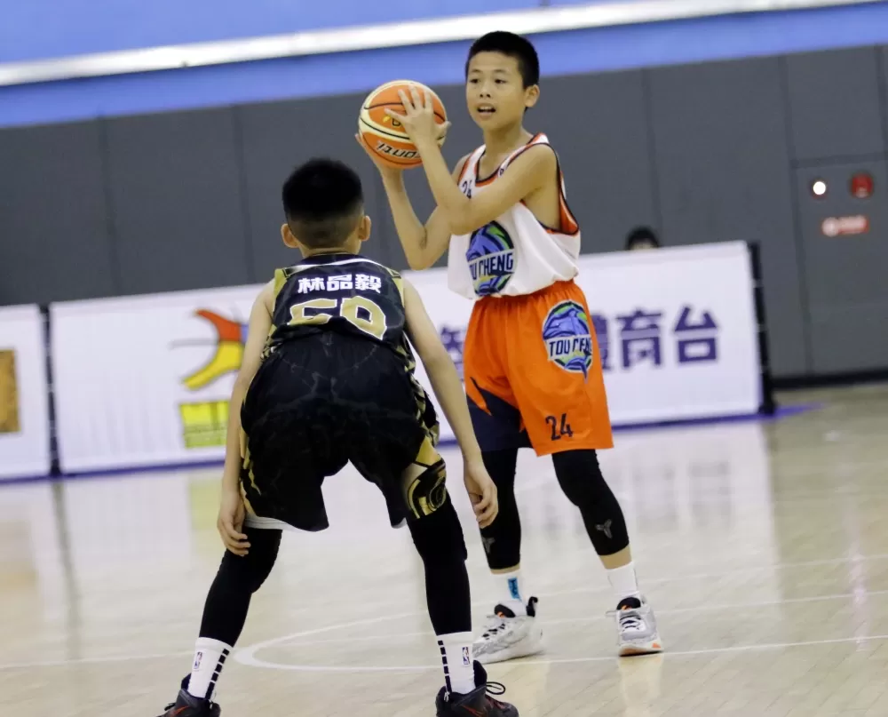 頭城黃子恒一對一打點。