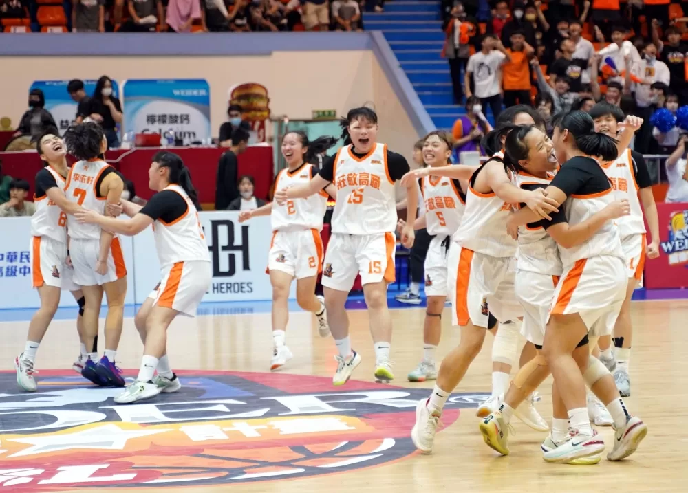 莊敬喜慶14連勝隊史第一冠。