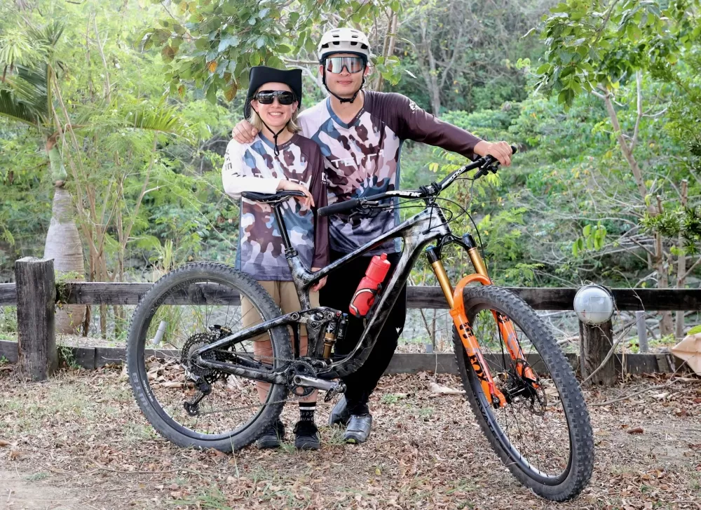 「151」林彥君和江勝山聯袂「回娘家」參加定情賽XTERRA 。XTERRA Taiwan提供。