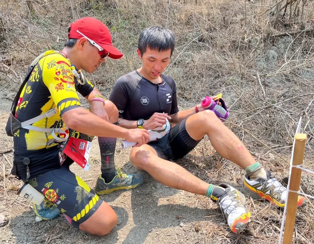 「醫護鐵人」是賽事安全守護者。XTERRA Taiwan提供。