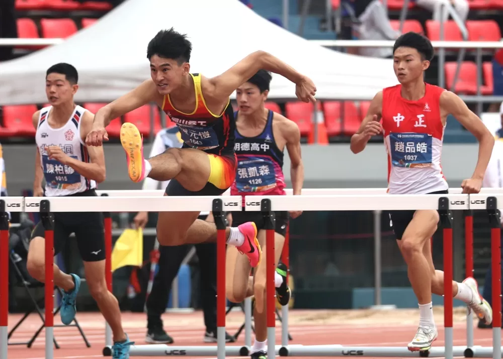 謝元愷今天兩破U20全國紀錄。林嘉欣／攝影。