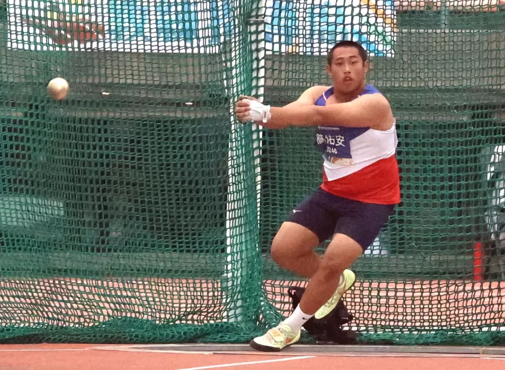 桃園國中簡佑安破大會。林嘉欣／攝影。