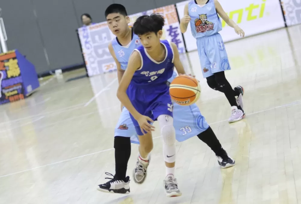 民富第一戰將莊承叡球技條件都不錯，但婉拒JHBL名校明仁大倫之邀，讀書為重。