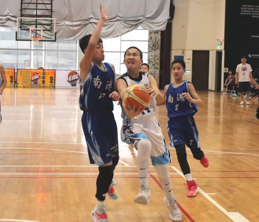 忠貞高渝栩7分也功在贏球晉四強。