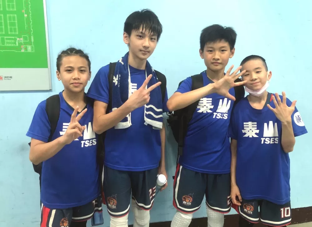 泰山「辮子頭」陳鉑元（左起）、錢慶洋、吳承曦、林暐傑學有專精。