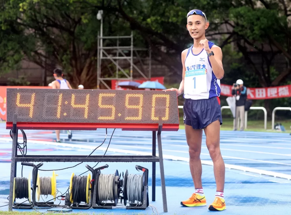 許嘉維破全國寫四連霸。林嘉欣／攝影。