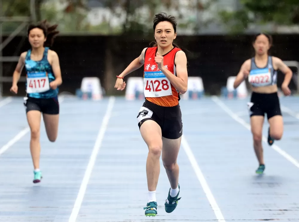 清華大學王于嘉破大會一日雙金。林嘉欣／攝影。