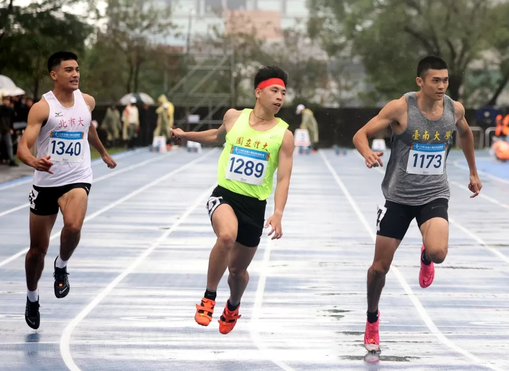 林祐賢(中)。林嘉欣/攝影。