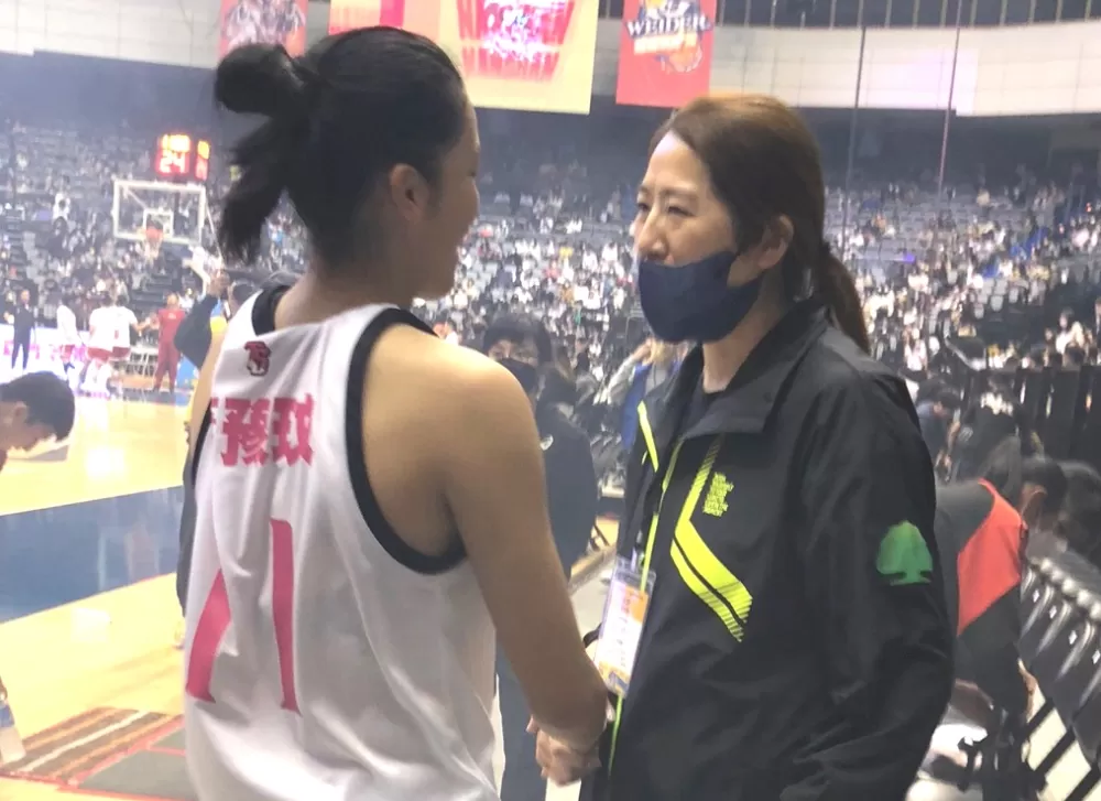 中華隊兵符的鄭慧芸會考慮讓185最強女高中生蕭豫玟跟中華培訓隊陪練嗎？