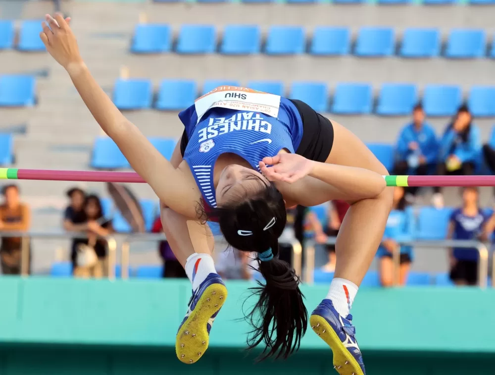 女子跳高許榆蓒第10名。林嘉欣/攝影。