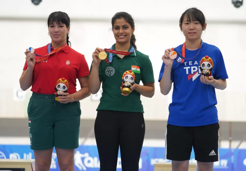 陳俞如逆襲奪銅，世大運射擊第一面獎牌。方芊筑／攝影。