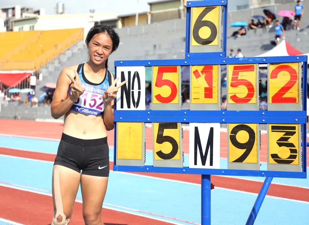 王梓諠跳遠5公尺93在近兩屆亞青田徑賽可奪銅。林嘉欣/攝影。