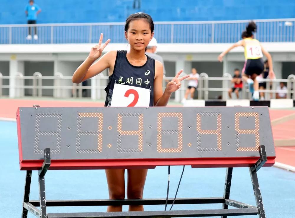 「多多」王瑩縈在2000障奪金破大會。林嘉欣／攝影。