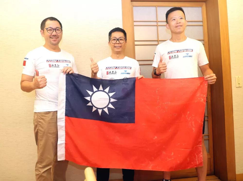 黃式賢（左起）、林義傑和陳騏仁將挑戰阿他加馬超馬。林嘉欣／攝影。