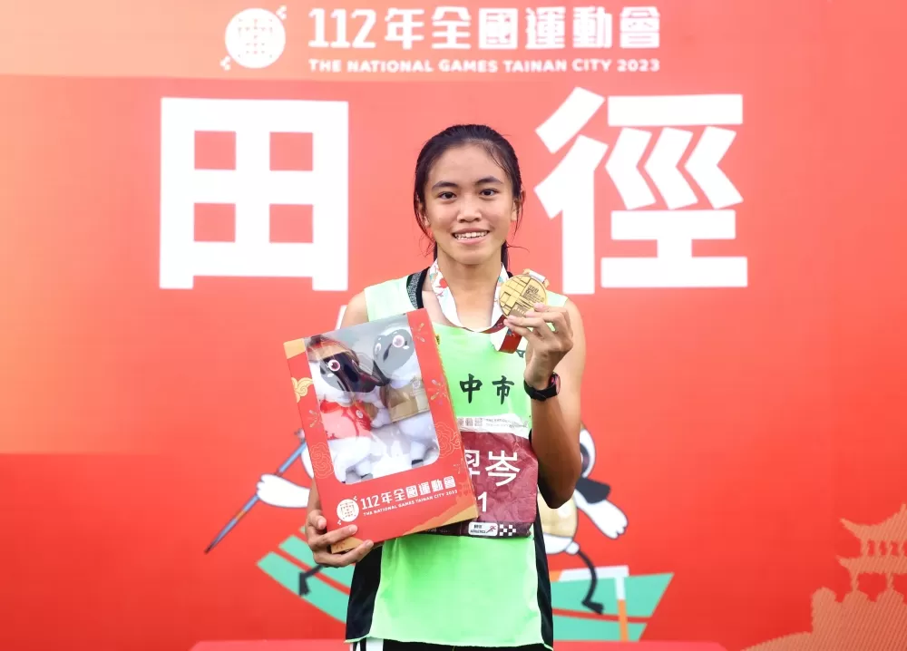 13歲的陳羿岑成為史上最年輕的田徑全國紀錄保持人。林嘉欣/攝影。