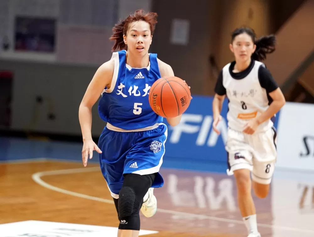 文化大學曾萱儀8分6籃板6助攻。