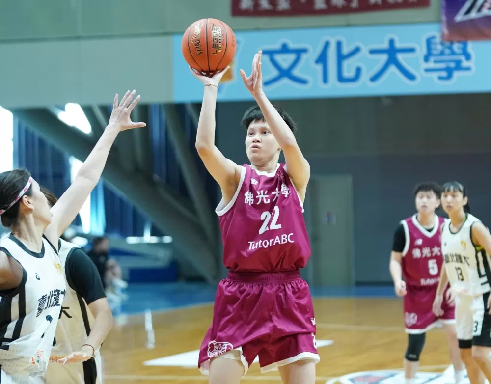 佛光大學潘姿佑9分。