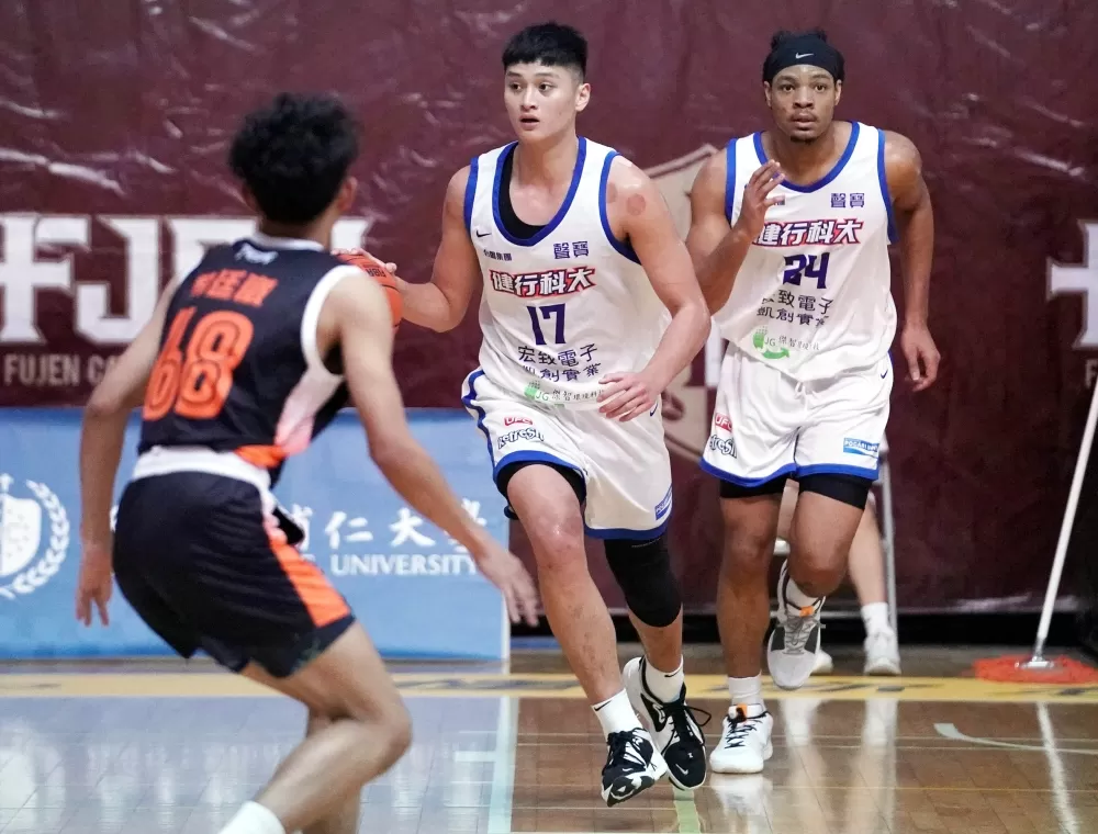 健行蔡宸綱9分11籃板5助攻。