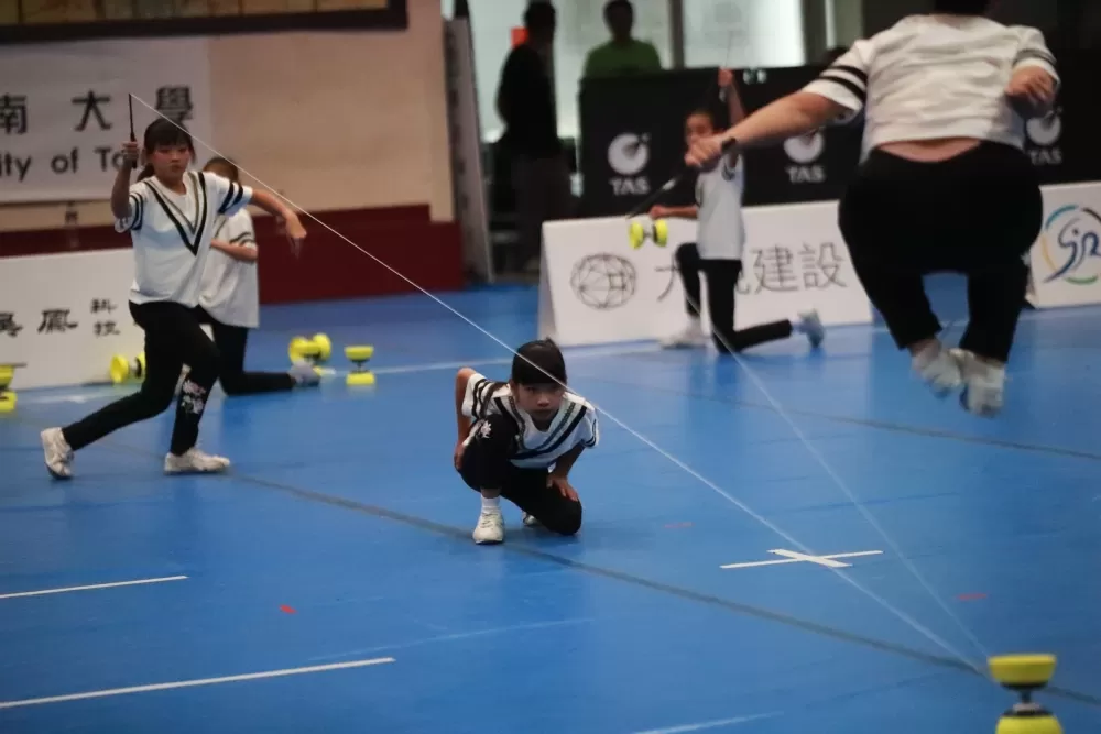 後龍國小女團完成隊史「9連霸」（臺南大學提供）。