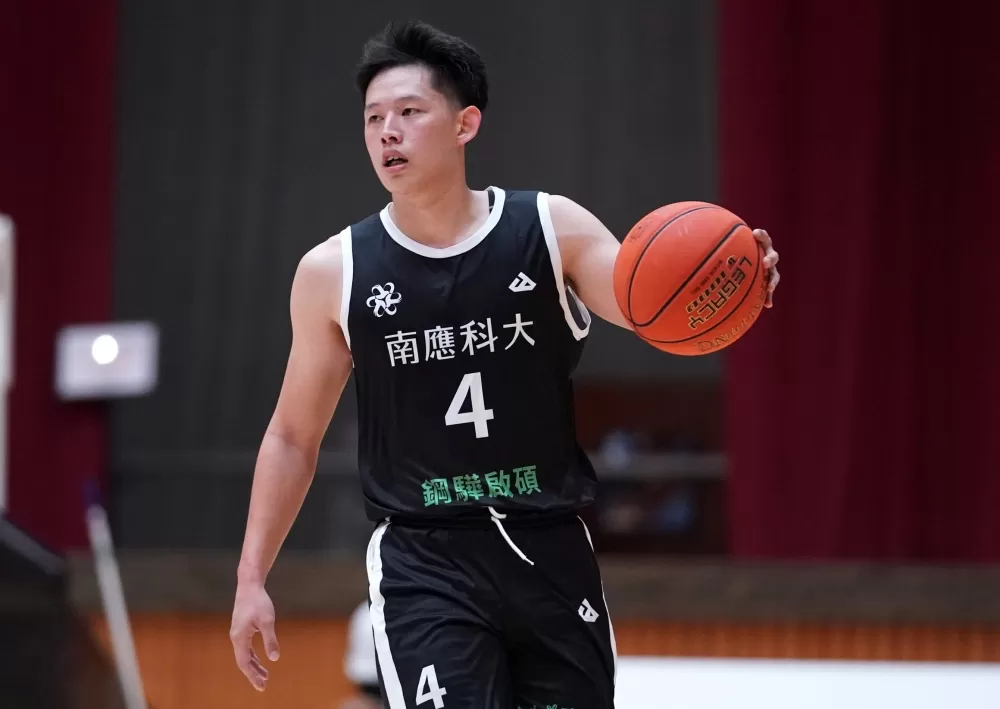 南應演出準絕殺三分彈的林子雋拿11分9籃板9助攻。