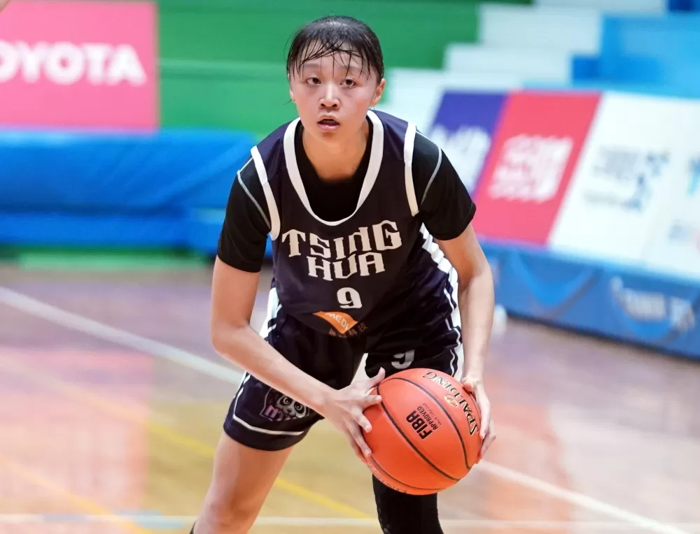 清大鄭莉萱8分。