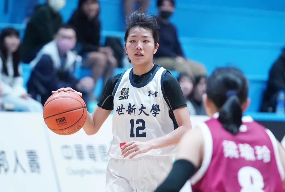 世新楊淑琄20分。