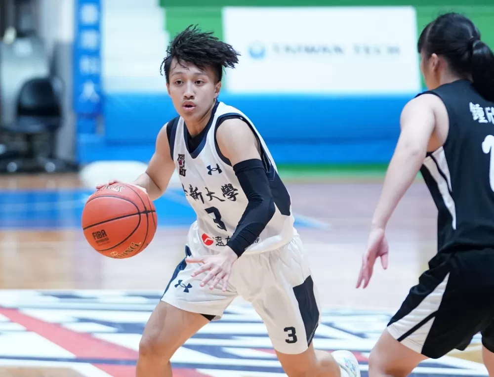 世新宋瑞蓁22分11助攻5抄截。大專體總提供。下同。