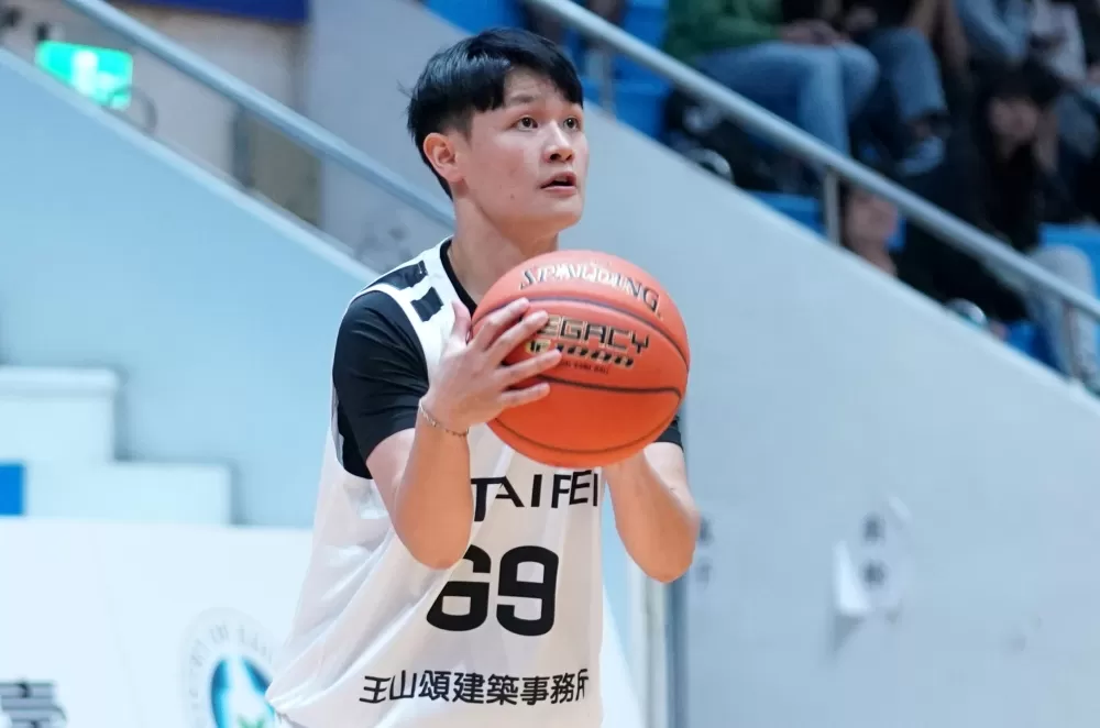 北市大黃語瑄14分。​大專體總提供。下同。