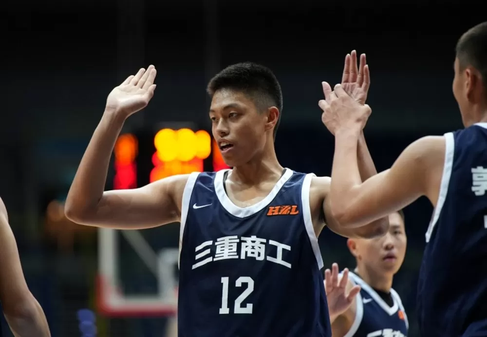 三重李定洋三分球9投中6飆24分雙新高外帶9籃板。