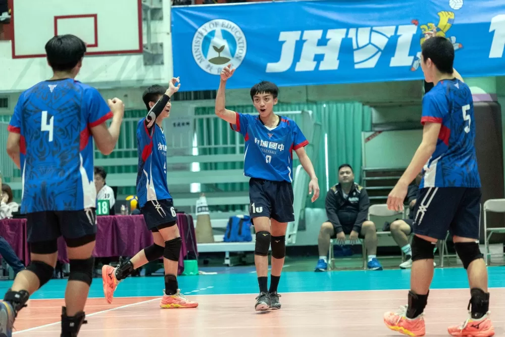 內埔五局逆轉明湖取勝。