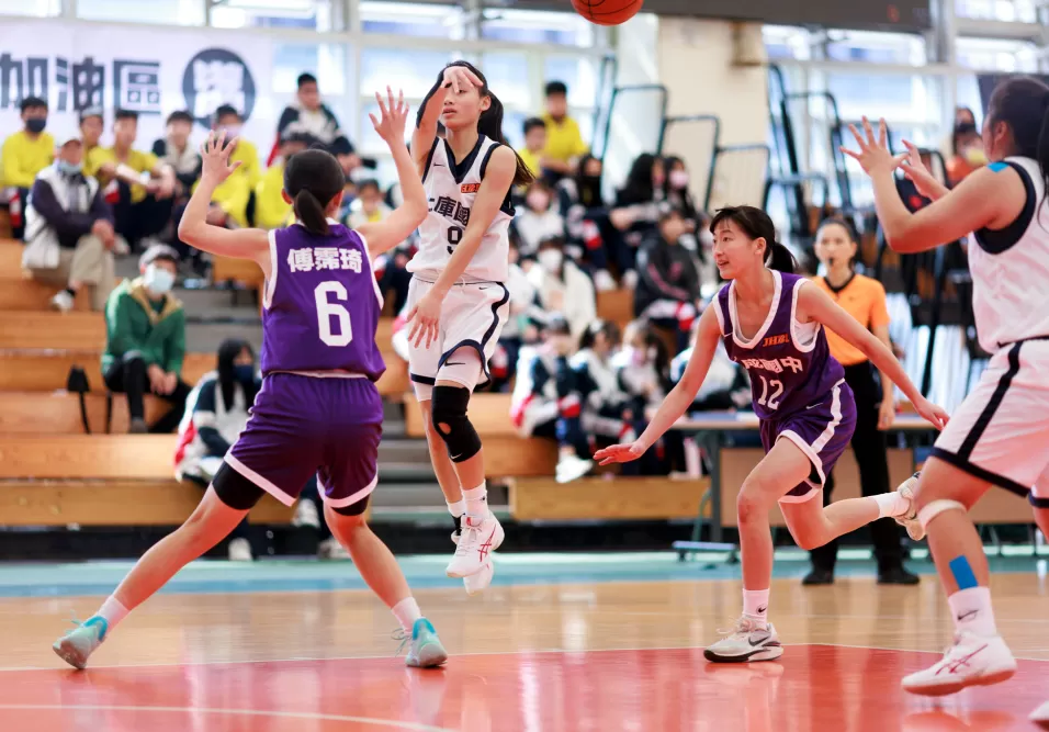 土庫陳妍蓁 聲東擊西。