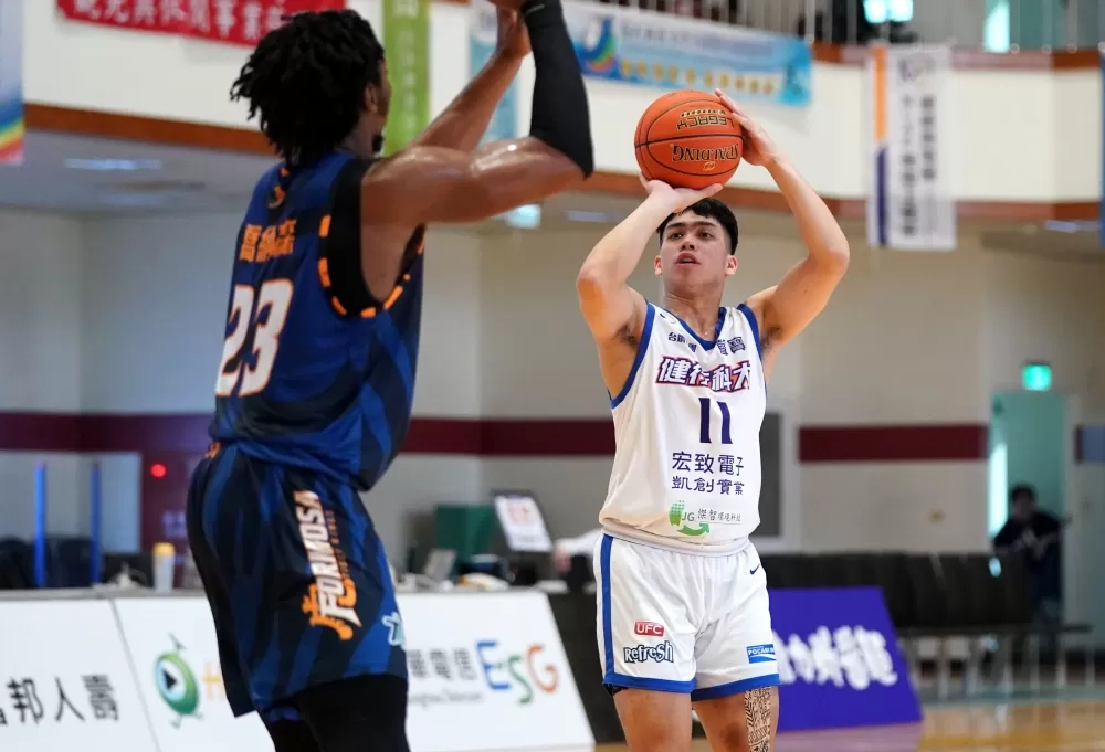 健行科大潘偉傑9分。