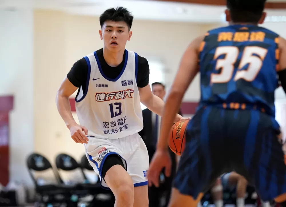 健行科大劉丞勳16分。