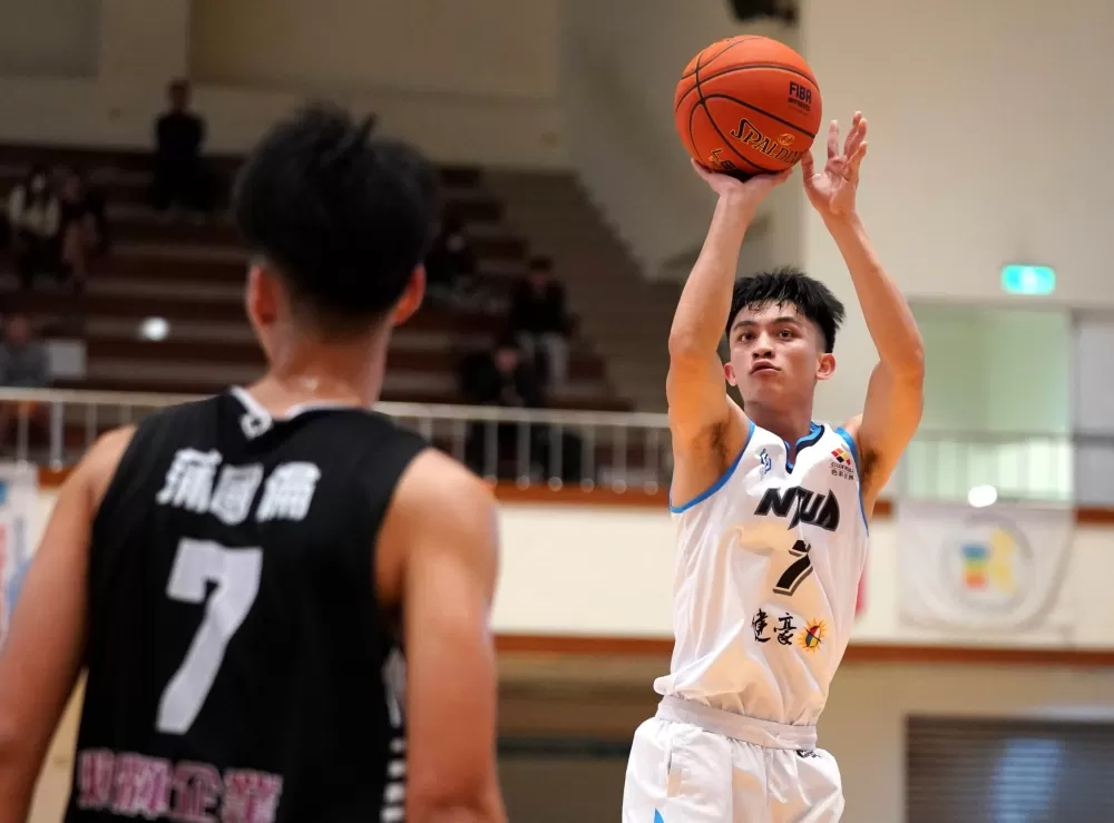 臺灣藝大余維豪12分。