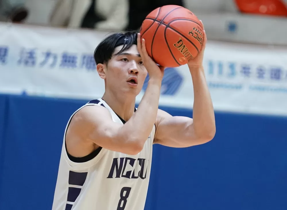 政大李允傑19分。大專體總提供。下同。