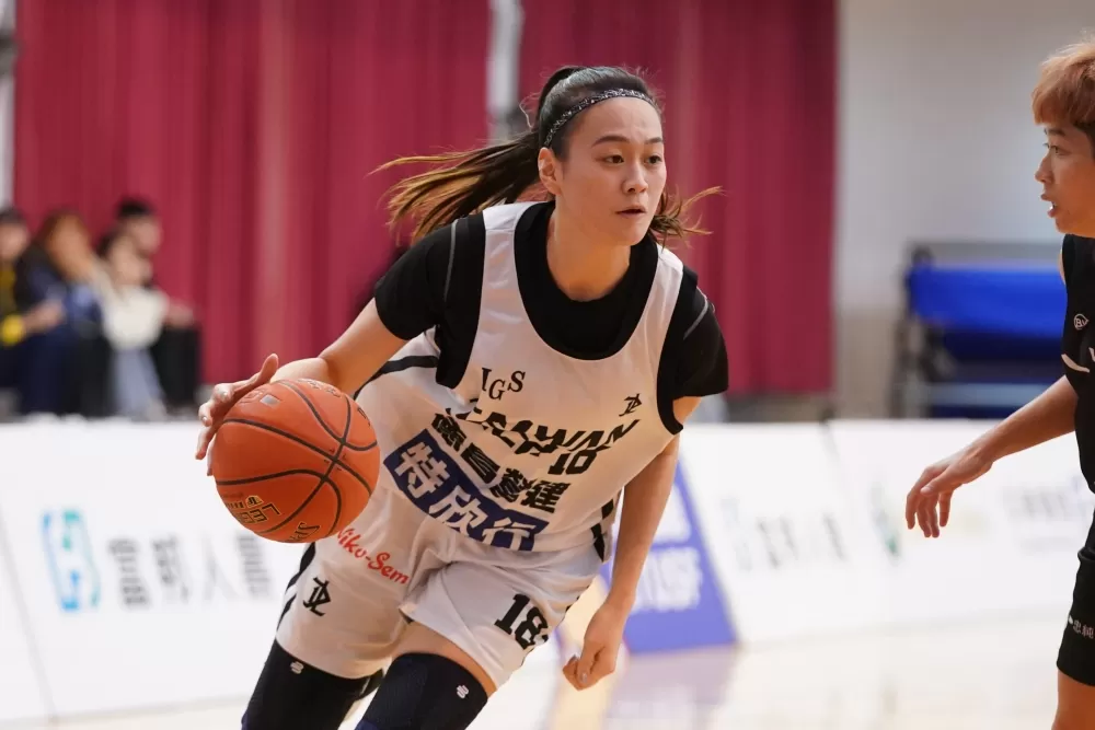 臺科艾郁婕全隊最高23分11籃板。