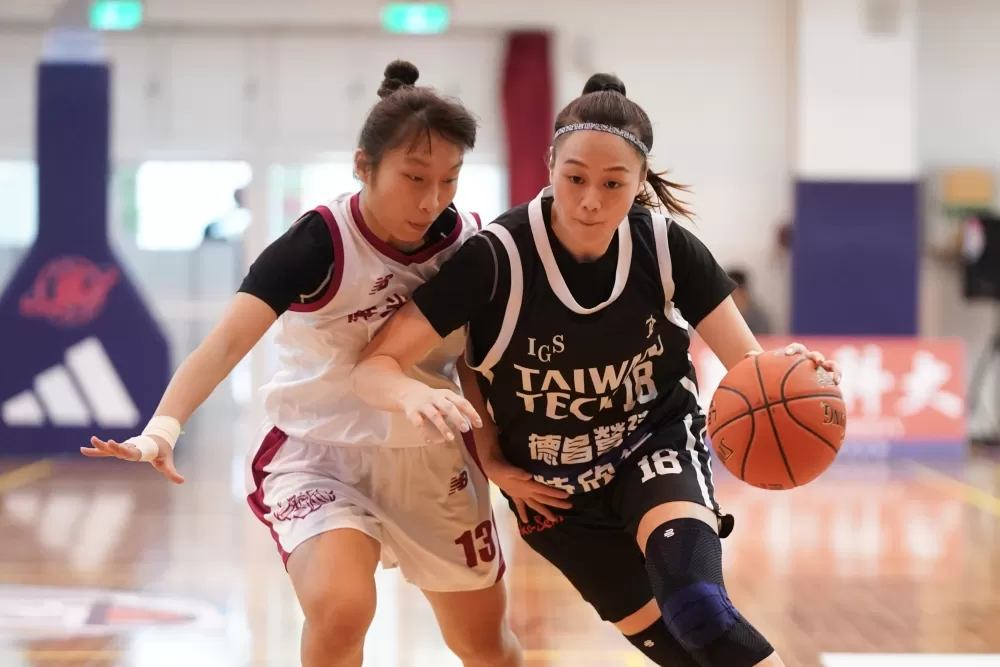 臺科艾郁婕20分9籃板。