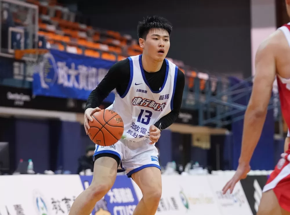 大專體總提供。下同。