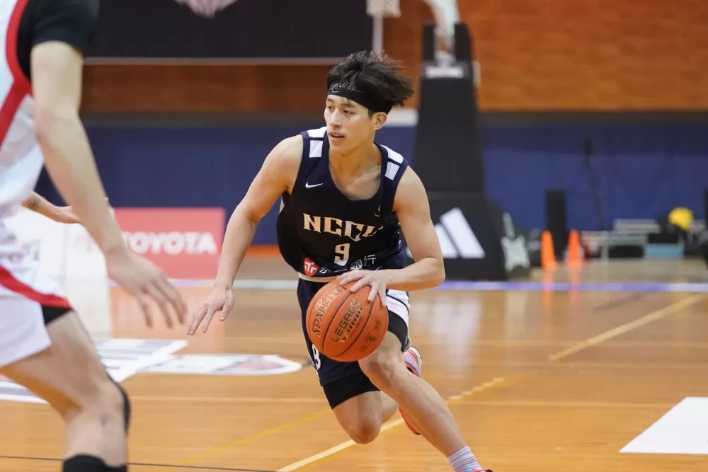 政大莊朝勝12分。