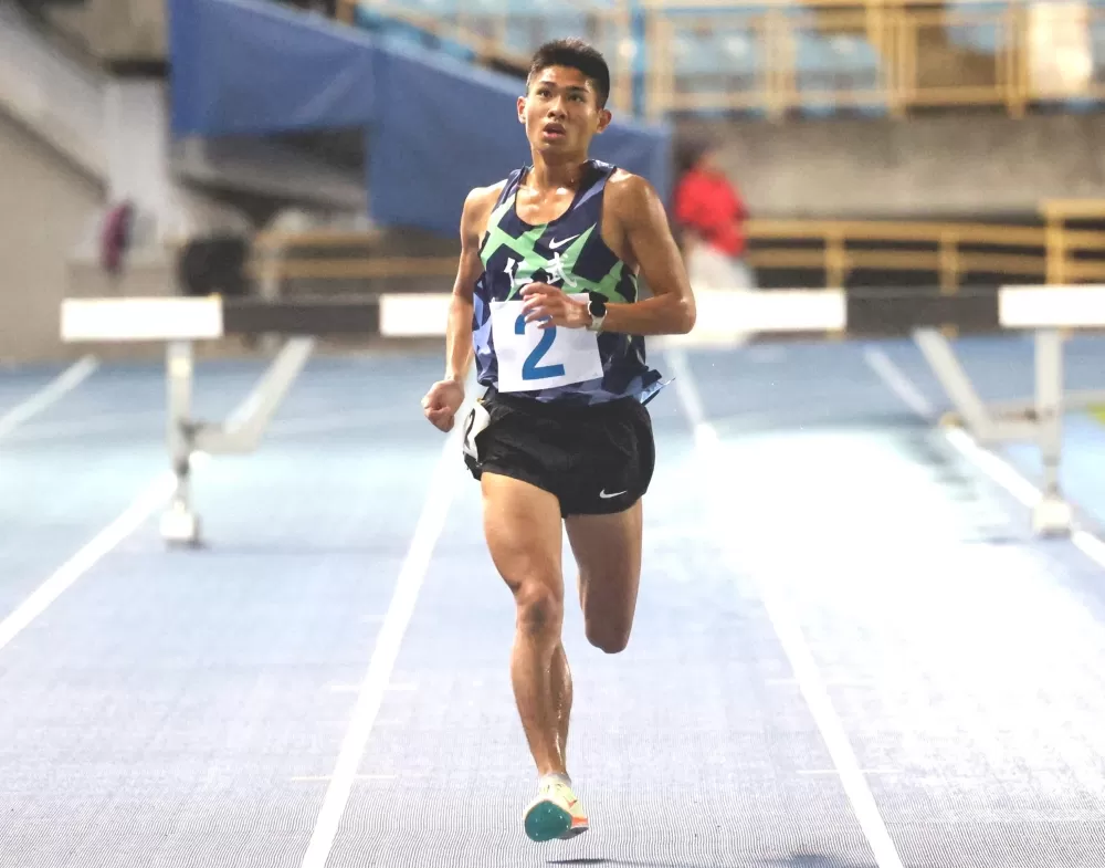 林哲緯破懸16年U20全國紀錄。林嘉欣/攝影。