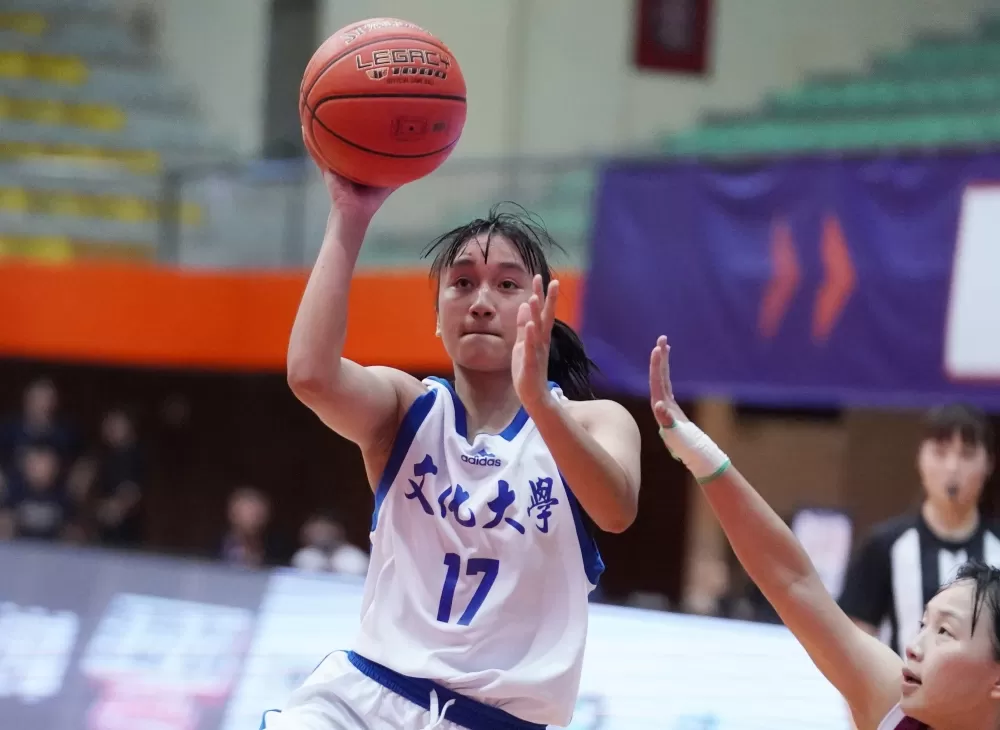 文化李恩芯16分。