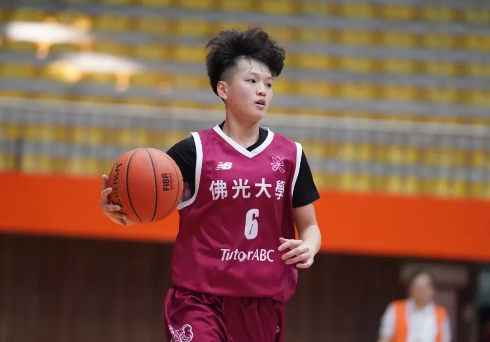 佛光連文鈴狂轟8外線，拿下26分8籃板。