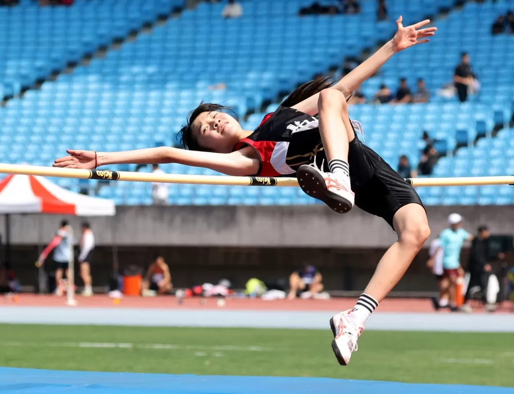 嘉市興安國小賴怡潔1.49第二。林嘉欣／攝影。