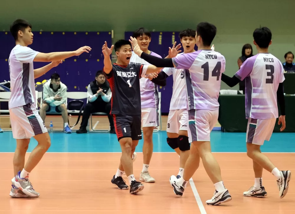 陽明交大連三屆晉六強。林嘉欣/攝影。