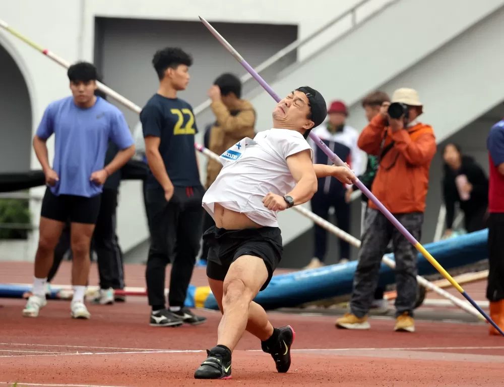 鄭兆村以75,23奪金。林嘉欣/攝影。