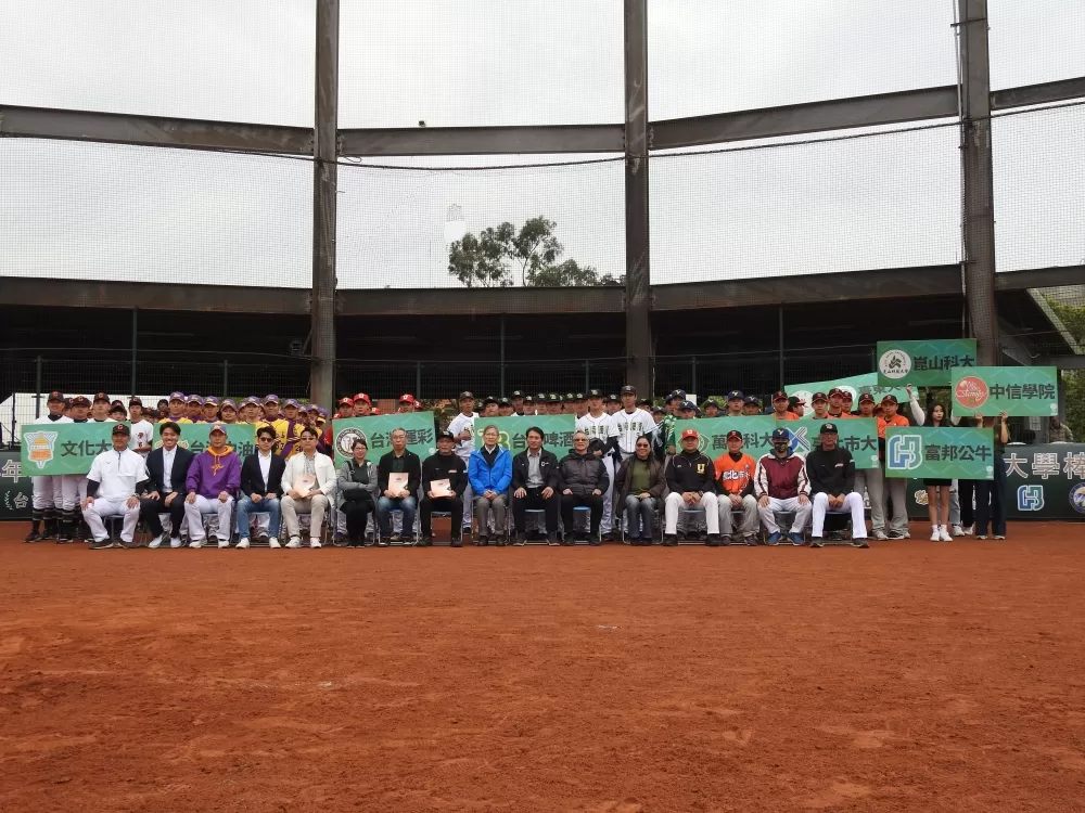 北區六隊開幕合影。李昀芸/攝影