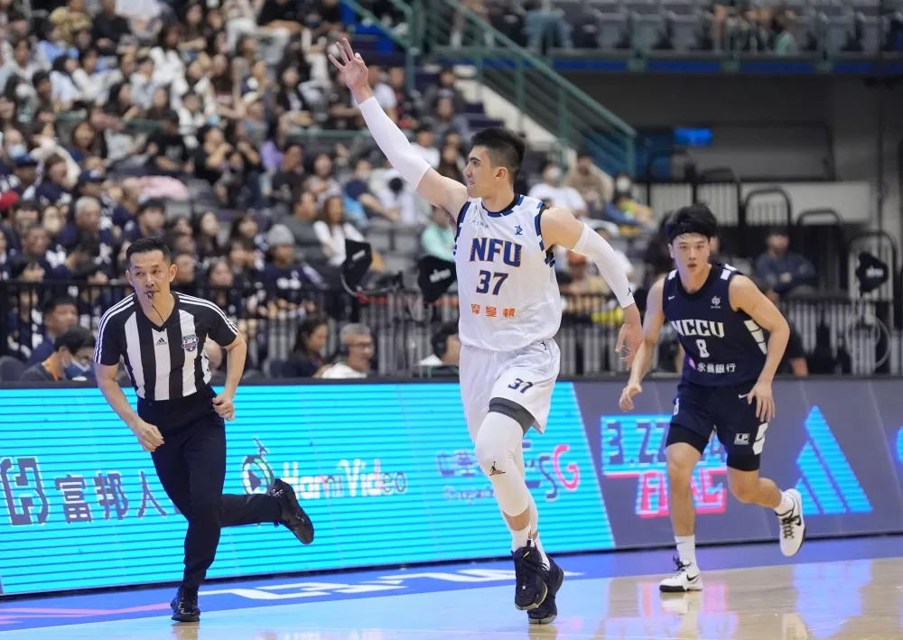 虎尾科大馬克斯攻下16分3籃板3助攻。