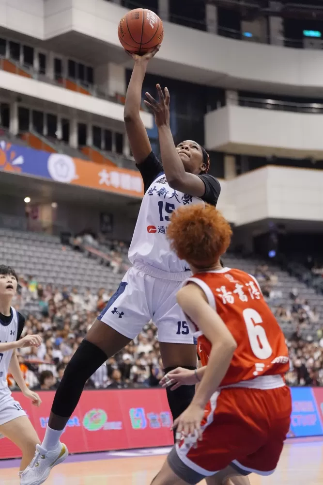 世新大學吉芙。