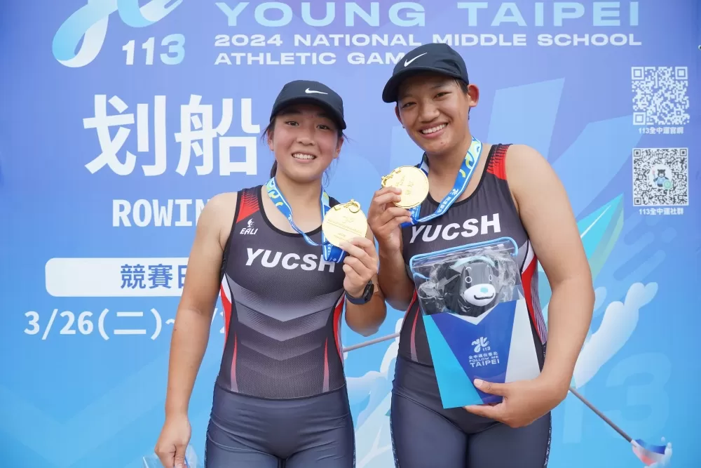 北市育成高中朱歆沛／張瑋軒(右)完成二連霸（臺北市政府教育局提供）。